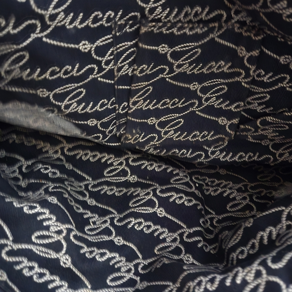 Authentic Gucci casual bag - Picture 3 of 3